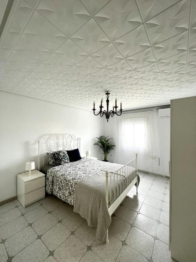 Holiday&Vacations Apartment On The Beach Valencia Exteriör bild