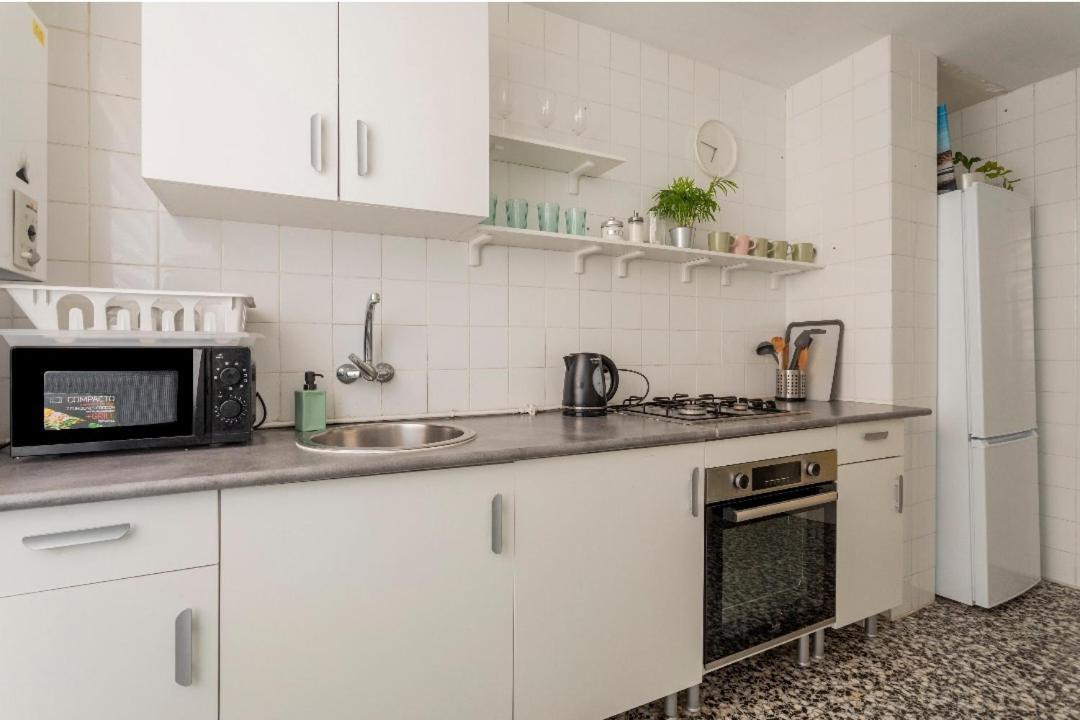 Holiday&Vacations Apartment On The Beach Valencia Exteriör bild